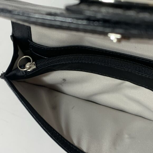 Coach Soho Black Leather Silver Buckle Multicompartment Wallet Womens - Picture 12 of 14